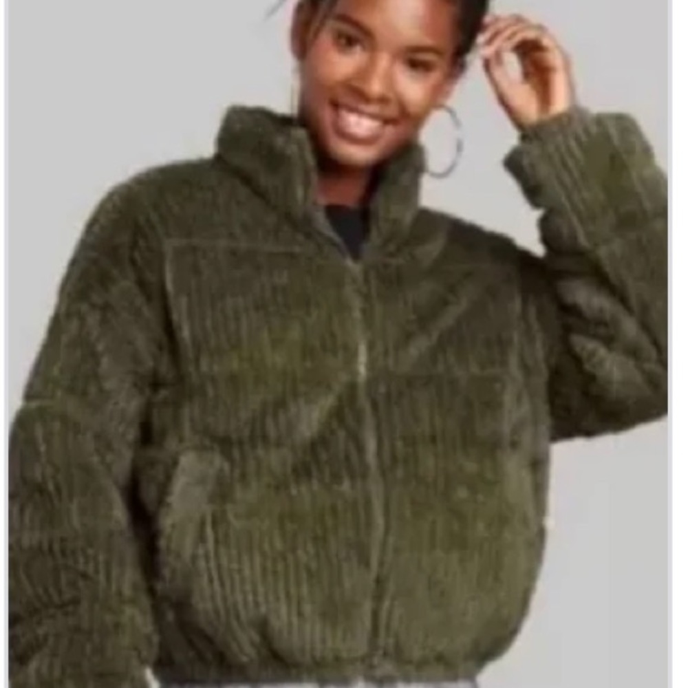 Green puffer NWOT